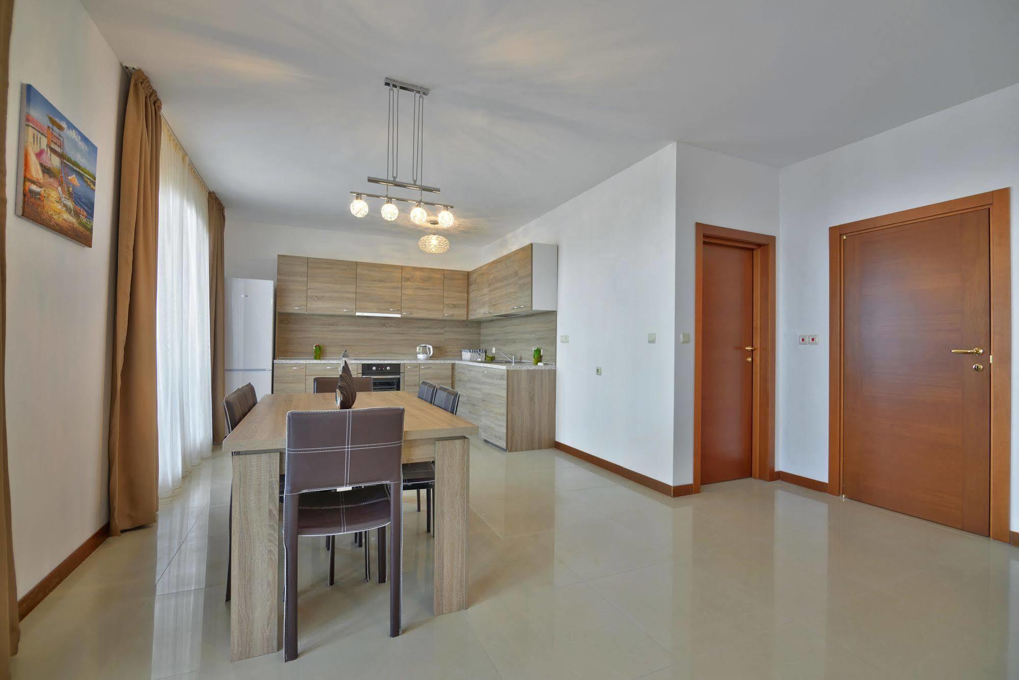 Mia Casa Hotel Sveti Vlas Exterior photo